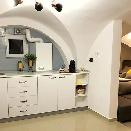 Апартаменти La Boheme Studio *